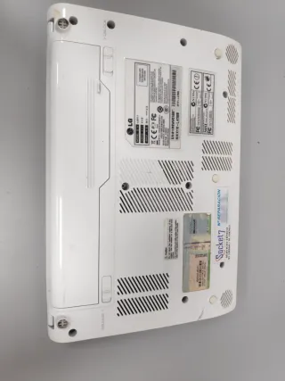 Portátil LG Beige/Plata. *P