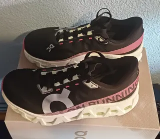 On cloudmonster hyper, solo 4 km de calentamiento