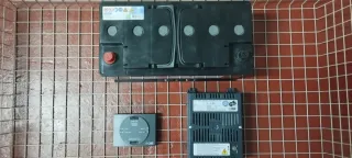 Batería, Regulador y Cargador Solar. kit Camper