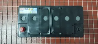 Batería, Regulador y Cargador Solar. kit Camper