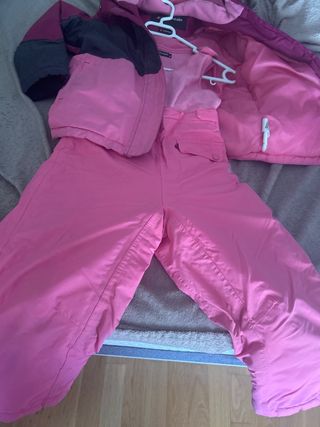 Conjunto Nieve Niña Rosa TALLA 8 Da para mas..