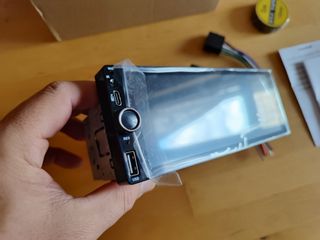 Autoradio 1DIN CarPlay Telecamera retro- Nuovo