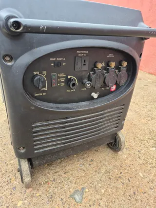 Generador Kipor IG6000 Inverter insonoro..Gasolina