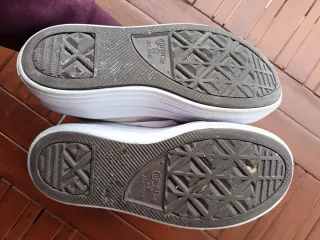 Converse Chuck Taylor All Star Morado y Blanco