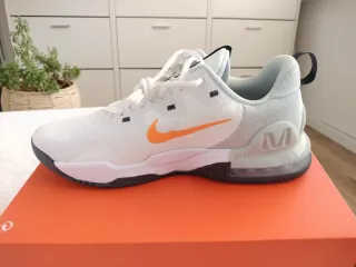 Zapatillas Nike Talla 46 Naranja y Blanco