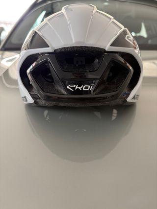 Casco Ekoi Blanco y Negro