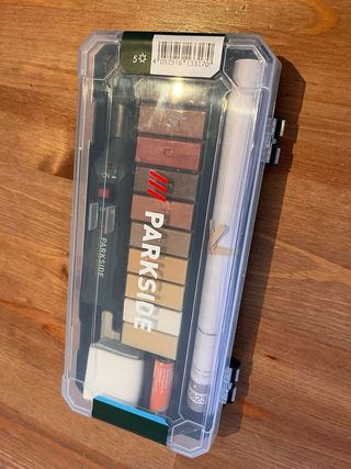 Set reparacion de suelos madera laminados parque