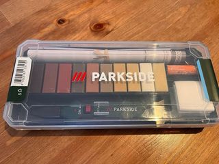 Set reparacion de suelos madera laminados parque