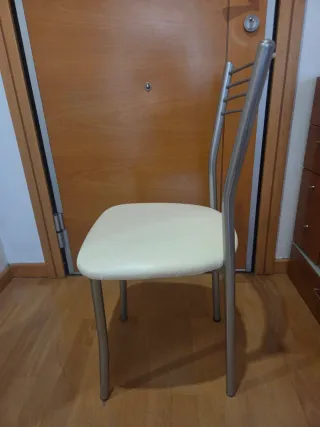 Juego 2 Sillas Cocina Metal y Piel Sintética