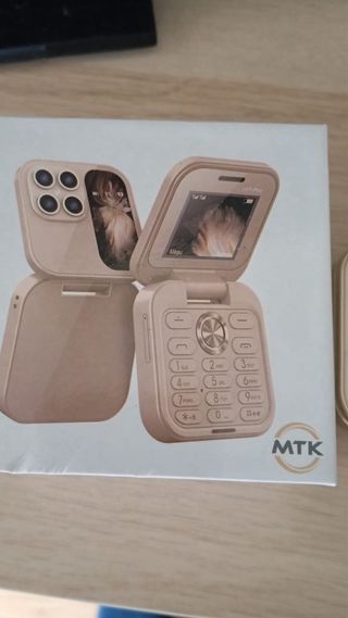 Telemóvel Dobrável I17 Pro Dourado/Prateado