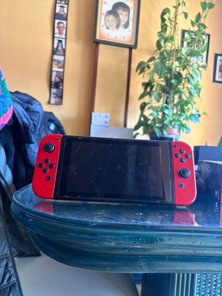 Nintendo Switch Roja