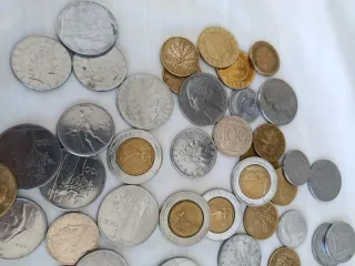 Lote de monedas antiguas italianas