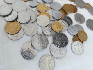 Lote de monedas antiguas italianas
