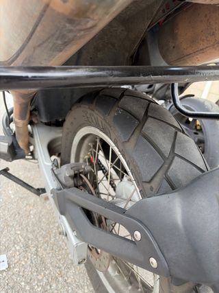 Moto BMW F650GS. Apto para el A2