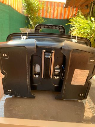 Barbecue a gas portatile con piedini pieghevoli