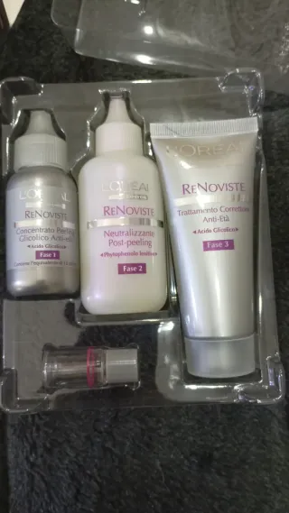 L'Oréal Kit Peeling Glicolico Anti-Età