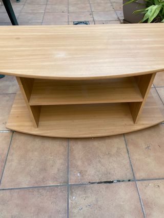 Mueble TV madera curvo