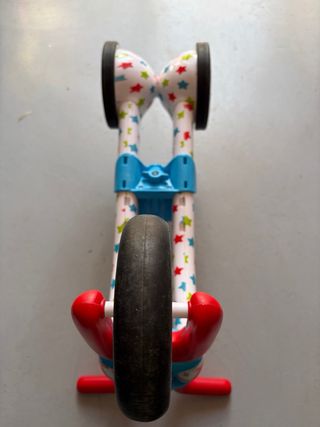 Bicicleta para bebé con diseño de estrellas