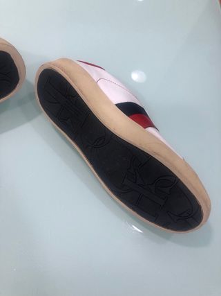 Zapatillas Carolina Herrera Blancas y Rojas