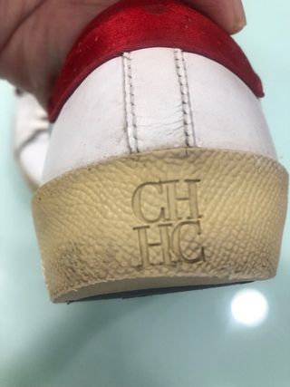 Zapatillas Carolina Herrera Blancas y Rojas