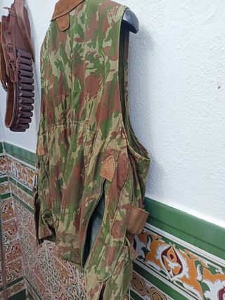 Chaleco de caza camuflaje