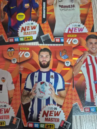 Cromos Adrenalyn XL 2025/26 - New Master