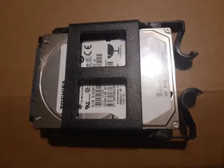 Disco Duro 2.5 Toshiba 500GB con Adaptador 3.5