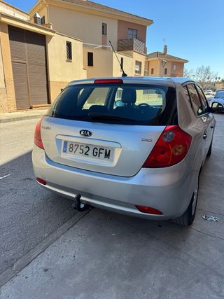 KIA Ceed 2008
