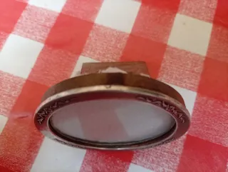 Pequeño marco de plata decorado