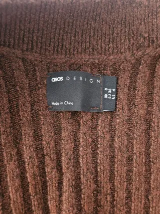 Cárdigan marrón largo con cinturón