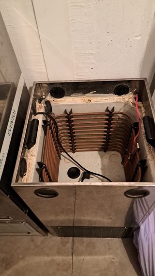 Barril Cerveza con Grifo y Botella Gas