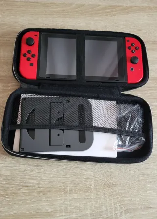 Nintendo Switch Edición Mario +Mario Kart 8 Deluxe