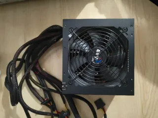 Fuente Alimentación Aerocool KCAS S 600W