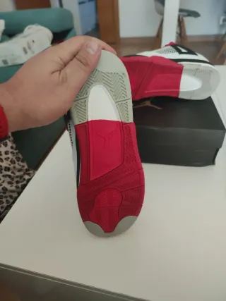 Air Jordan 4 Rojo Blanco