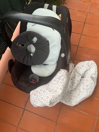 Maxi-Cosi Pebble con adaptadores Bugaboo Cameleon