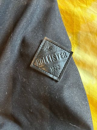 Chaqueta Hollister Negra Talla S