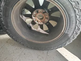 Llantas Mitsubishi Montero Pajero Usadas