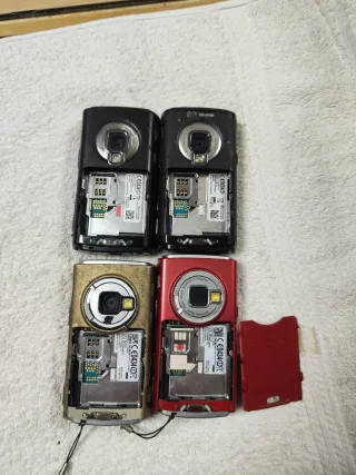 4 x Nokia N95