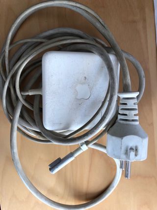 Caricatore originale per MacBook Pro Apple
