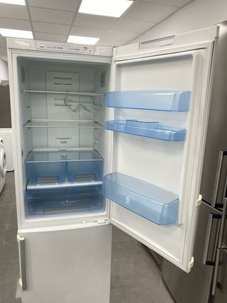 Nevera marca Balay 185/60cm clase A+ con garantía