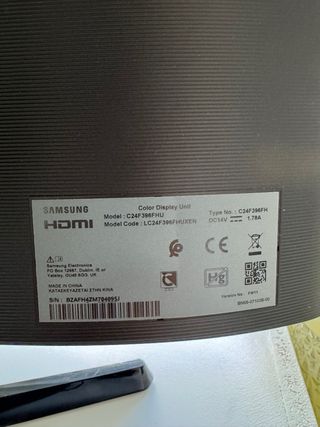 Monitor Samsung Curvo Negro