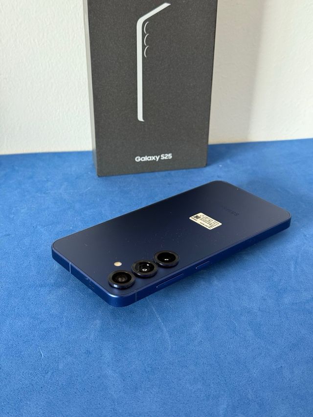 Samsung Galaxy S25 256GB