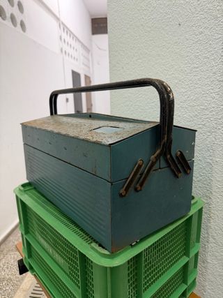 2 Cajas de Herramientas Metálicas