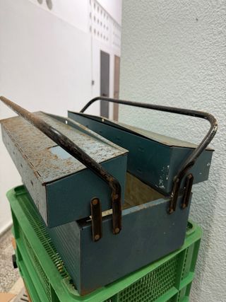 2 Cajas de Herramientas Metálicas