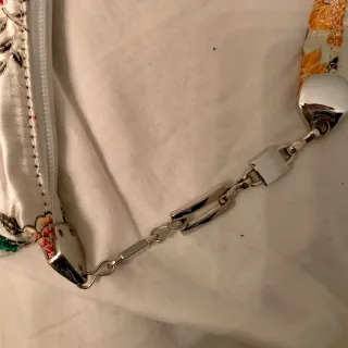 Piccola borsetta vintage floreale