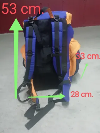 Mochila de senderismo azul y naranja