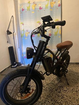 Bicicleta Eléctrica Negra