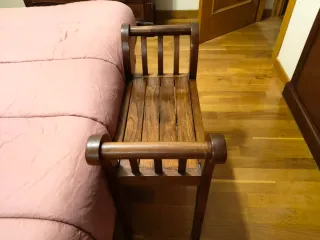 Banco de madera maciza