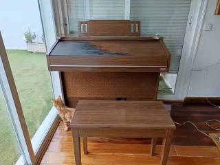 Órgano teclado Yamaha