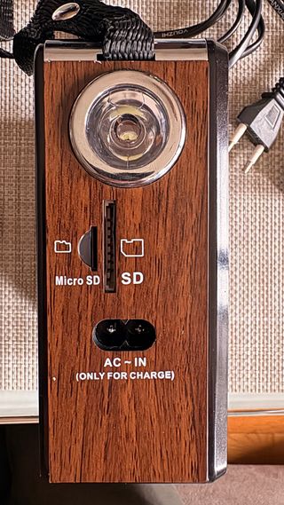 Altavoz portátil Sanda 7133 Radio USB SD Batería